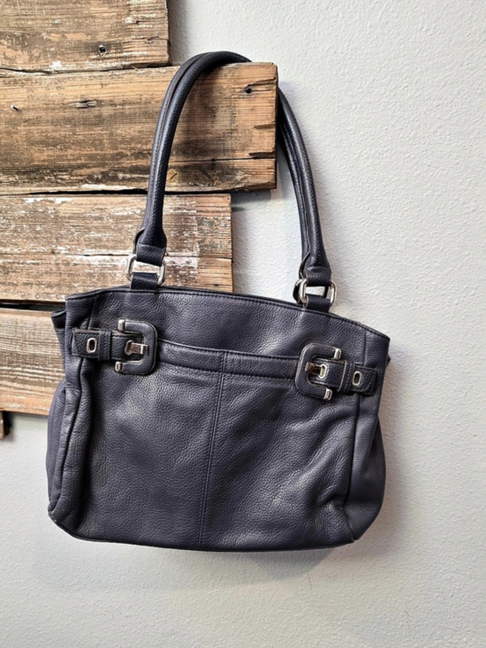 TIGNANGELLO Shoulder Bag in Blue